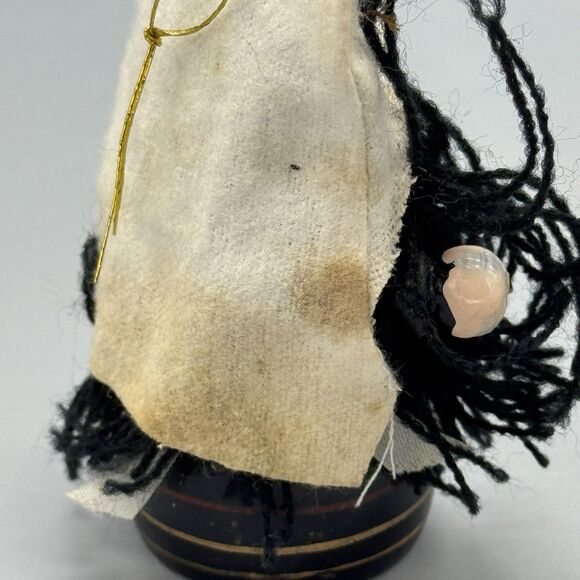 Vtg Wooden Girl Christmas Tree Ornament Handpainted Hat Yarn Hair Black 3" - Picture 7 of 9